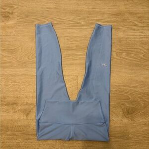 ALO Yoga Light Blue Active Leggings
